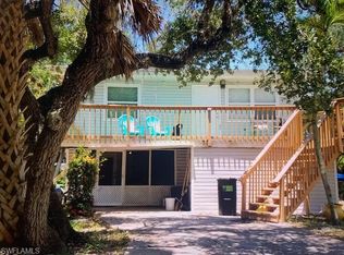 245/249 Dakota Ave, Fort Myers Beach, FL 33931