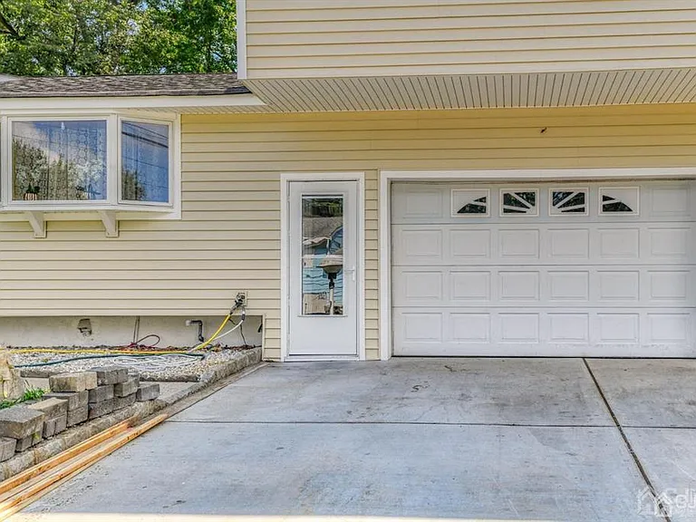 22 Baker Dr — Photo 9