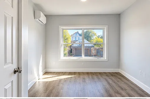 1030 Ogden Avenue — Photo 3