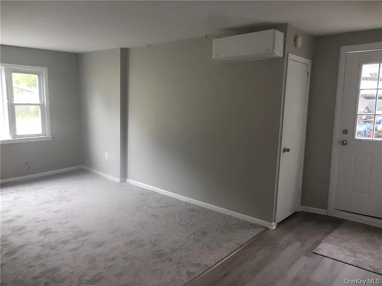 Ductless heat and a/c