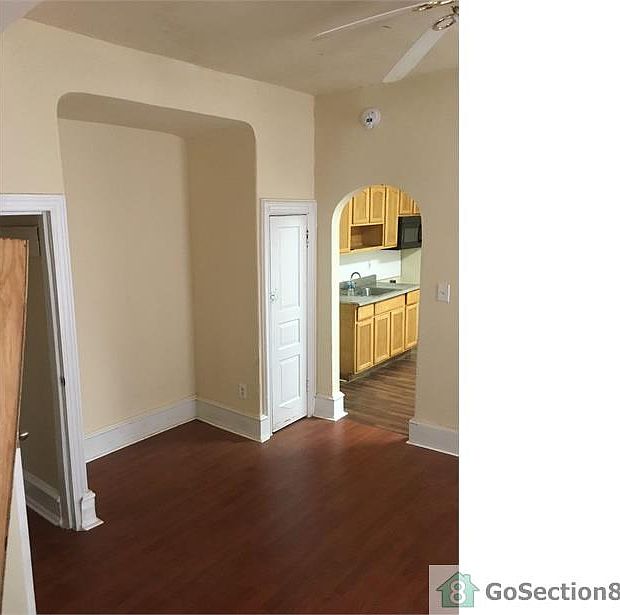 2nd image of 1770 N Aberdeen St