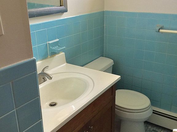 2nd image of 4321 Astoria Blvd APT 2B