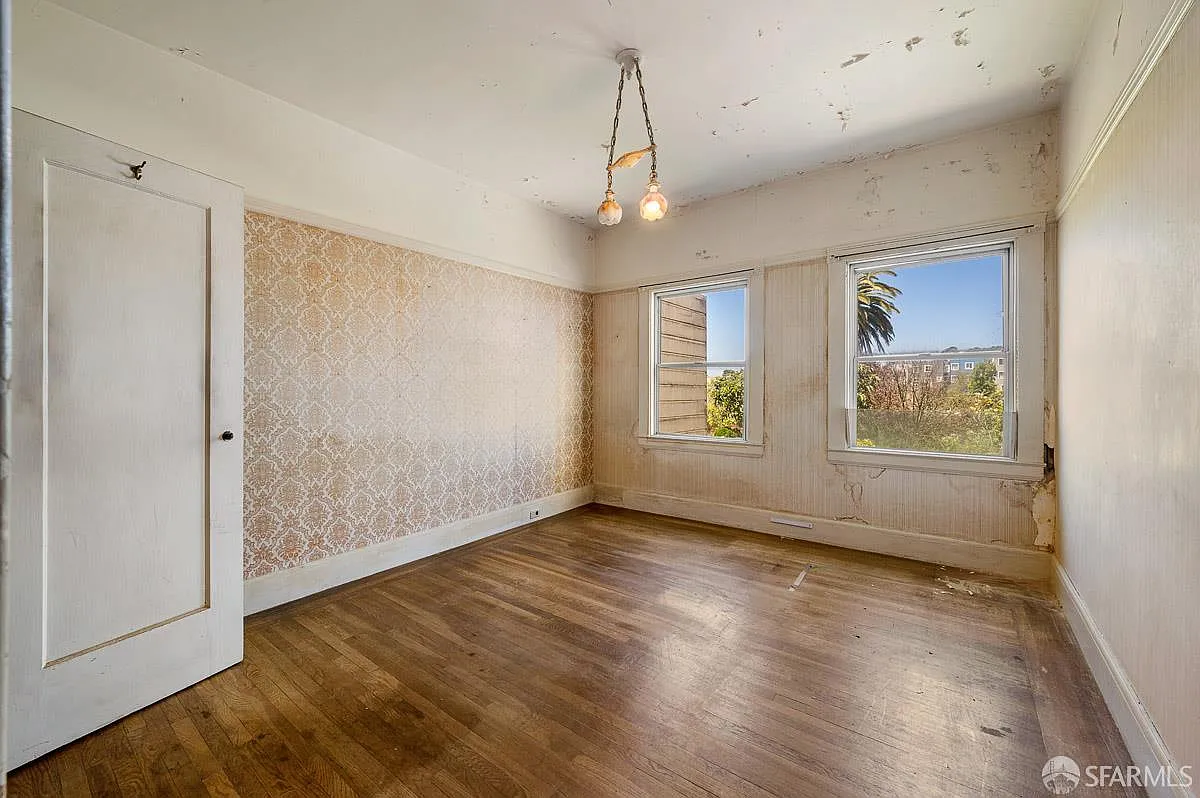 627 22nd Ave - Photo 10