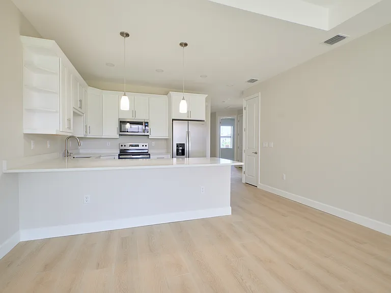 153 Pennfield St #153 — Photo 4