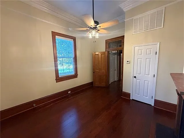 3 bed, 1.0 bath, 1125 sqft, $1,395 — Photo 3