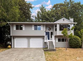 1407 Cedar Ridge Ct, Pt Orchard, WA 98366
