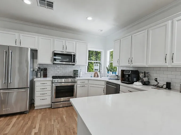 3602 S 2nd St — Photo 14