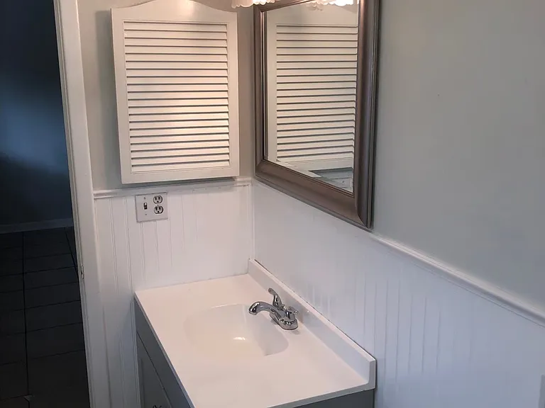 2378 Covington Dr — Photo 16