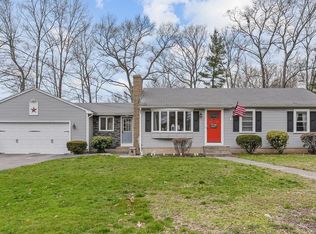 250 Woodland Ave, Seekonk, MA 02771