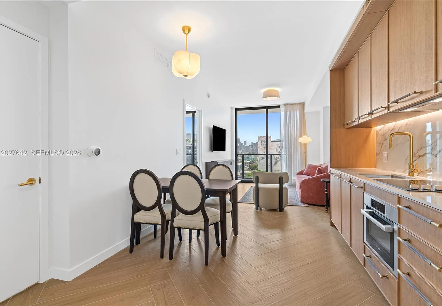 1 bed, 1.0 bath, $4,500 — Photo 4