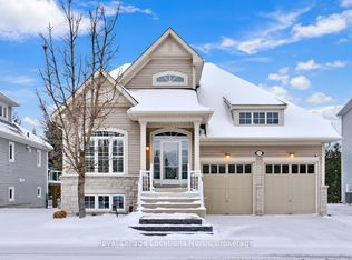 17 Waterview Rd, Wasaga Beach, ON L9Z 0E9