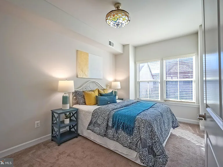 22308 Seabring Ter — Photo 29