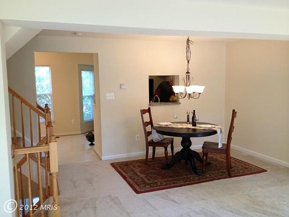 4th image of 9907 Grass Market Ct
