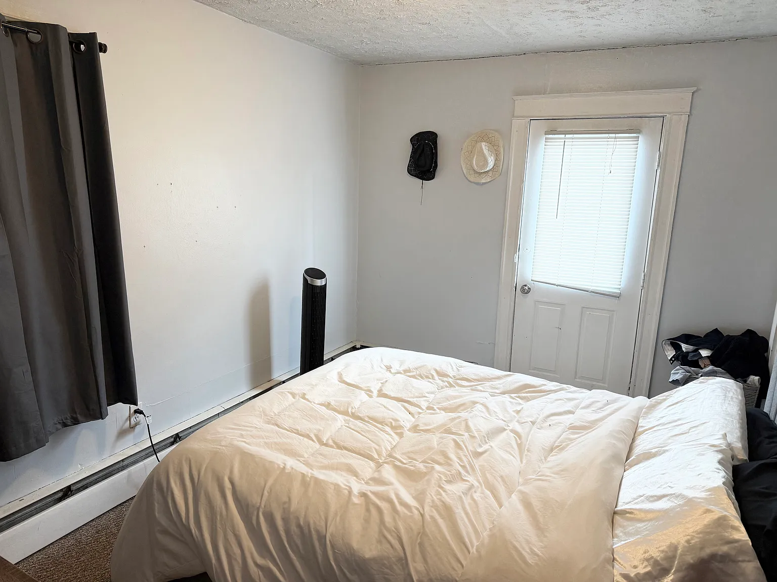 2 bed, 700 sqft, $950 — Photo 4