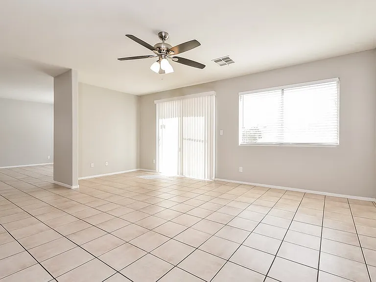 3940 Camryn Holly St — Photo 6