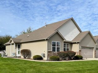 15744 Cove Cir, Plainfield, IL 60544