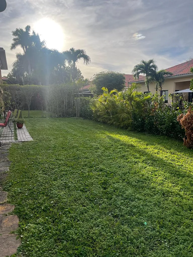 SW 189th St, Cutler Bay — Photo 4