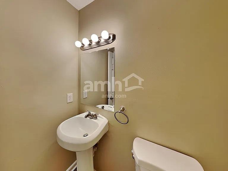 5116 Sand Ct — Photo 11