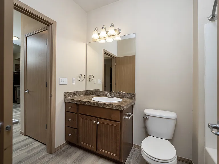 1x1 Economy - 605 sq ft 1x1 Economy - 605 sq ft