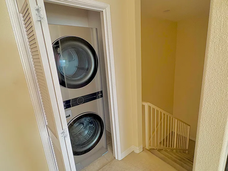 629 Traction Ave #413 — Photo 14