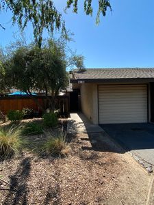 94 W Sierra Ave APT 102, Fresno, CA, 93704