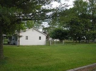 3691 W Enon Rd, Yellow springs, OH 45387