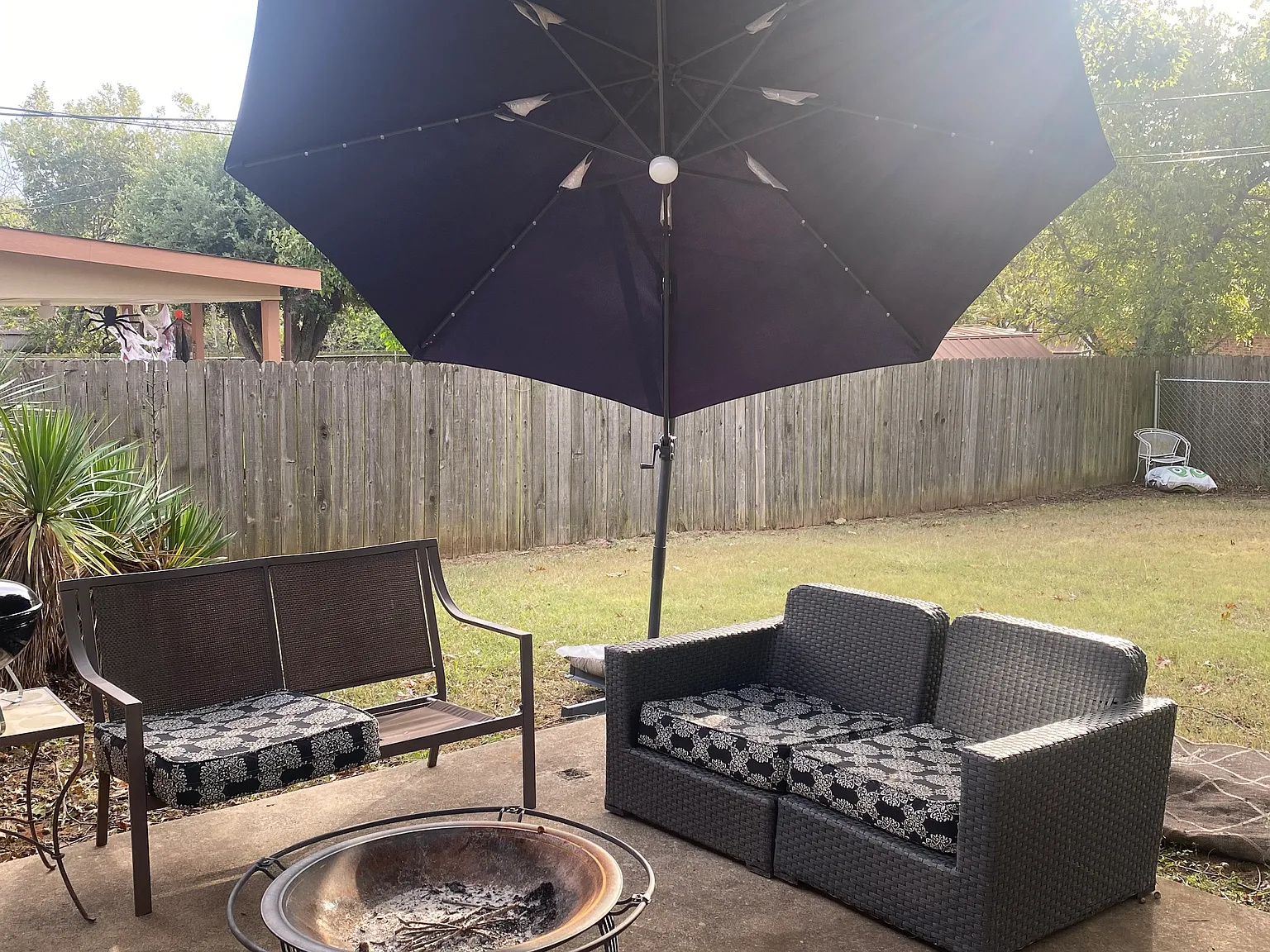 3 bed, 1193 sqft, $1,900 — Photo 2