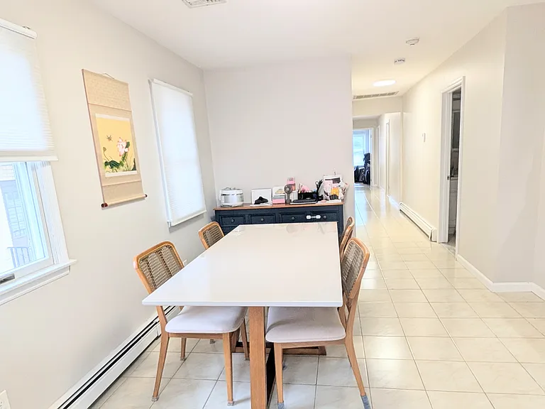 515 Broad Ave #2 — Photo 6