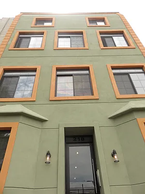 Rented by Rennit Inc. | media 28