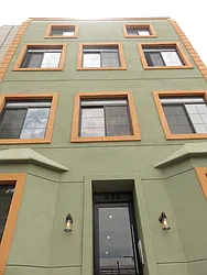 Rented by Rennit Inc.