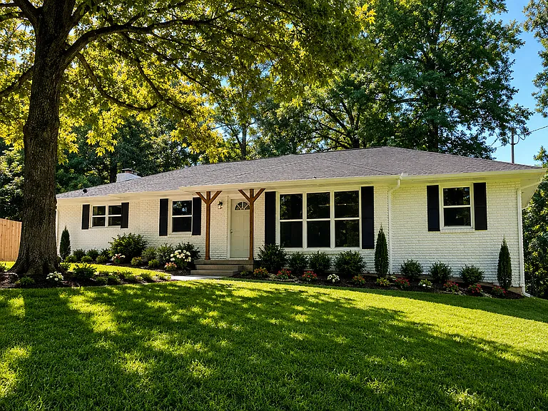 3148 Roberts Rd NW — Photo 1