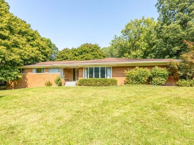 180 S Berkshire Dr, Bloomfield Hills, MI, 48302