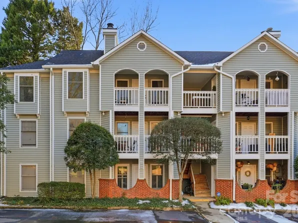 430 Queens Rd APT 111, Charlotte, NC 28207