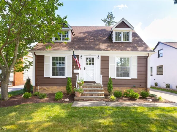 551 Elmwood Rd, Bay Village, OH 44140
