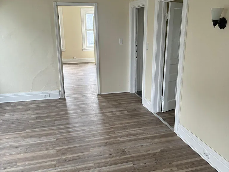 46 Landon St #2 — Photo 8