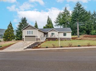 76760 Bugle Loop, Oakridge, OR 97463