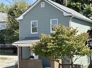 367 1st St, Leechburg, PA 15656