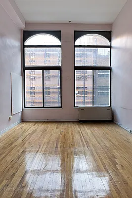 Sold by Nest Seekers International | media 9