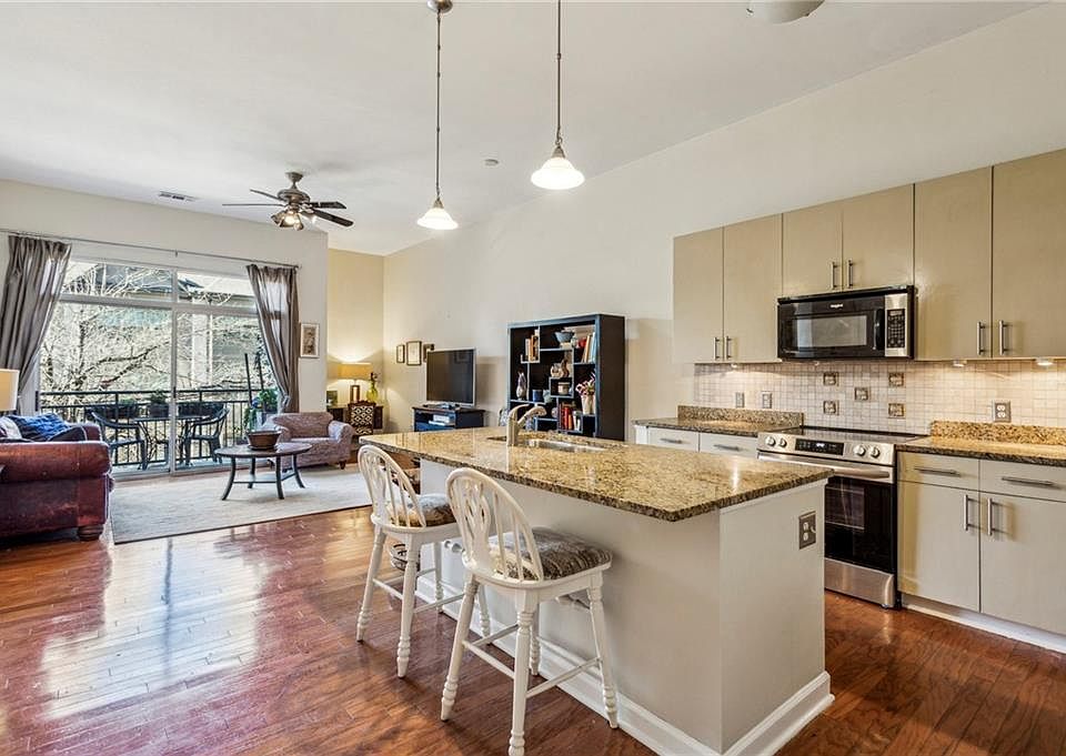 1st image of 711 Cosmopolitan Dr NE Unit 149