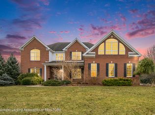 1205 Heirloom Vw, Okemos, MI 48864