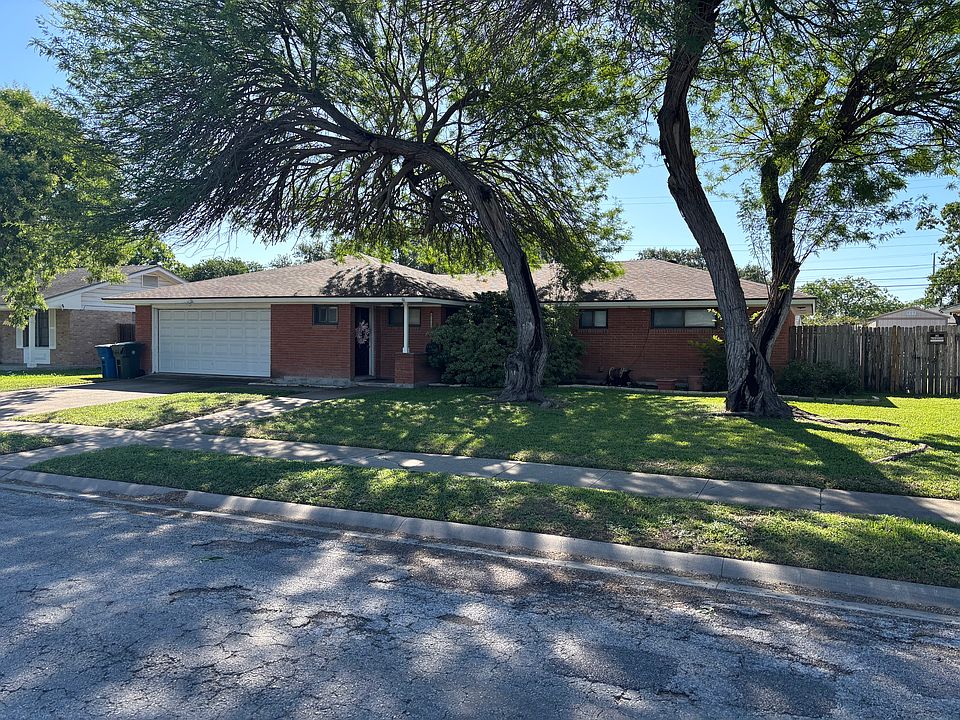 1st image of 4318 Driftwood Pl