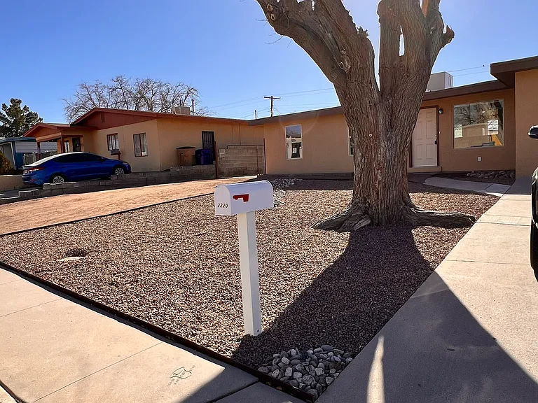 2220 Skyway Dr — Photo 1