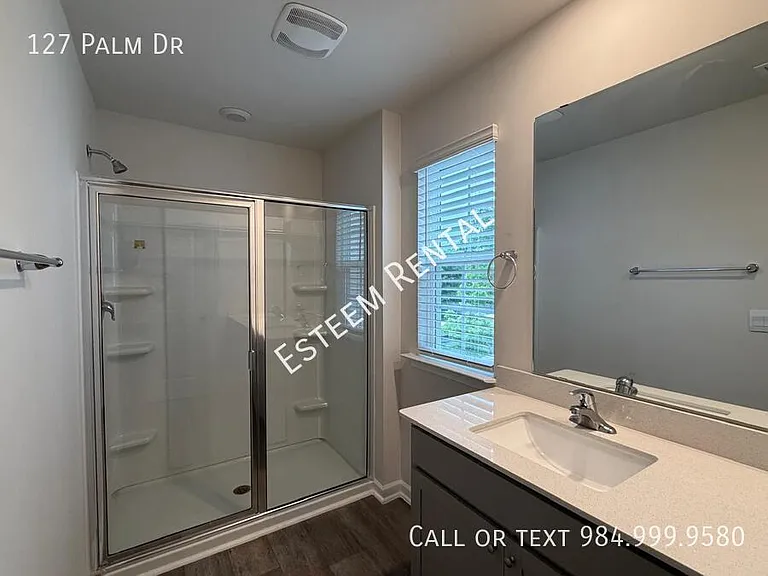 127 Palm Dr — Photo 21