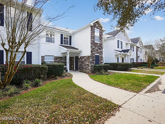 4th image of 575 OAKLEAF PLANTATION Parkway #714