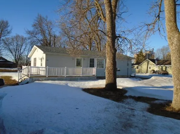 210 4th Ave, Superior, IA 51363