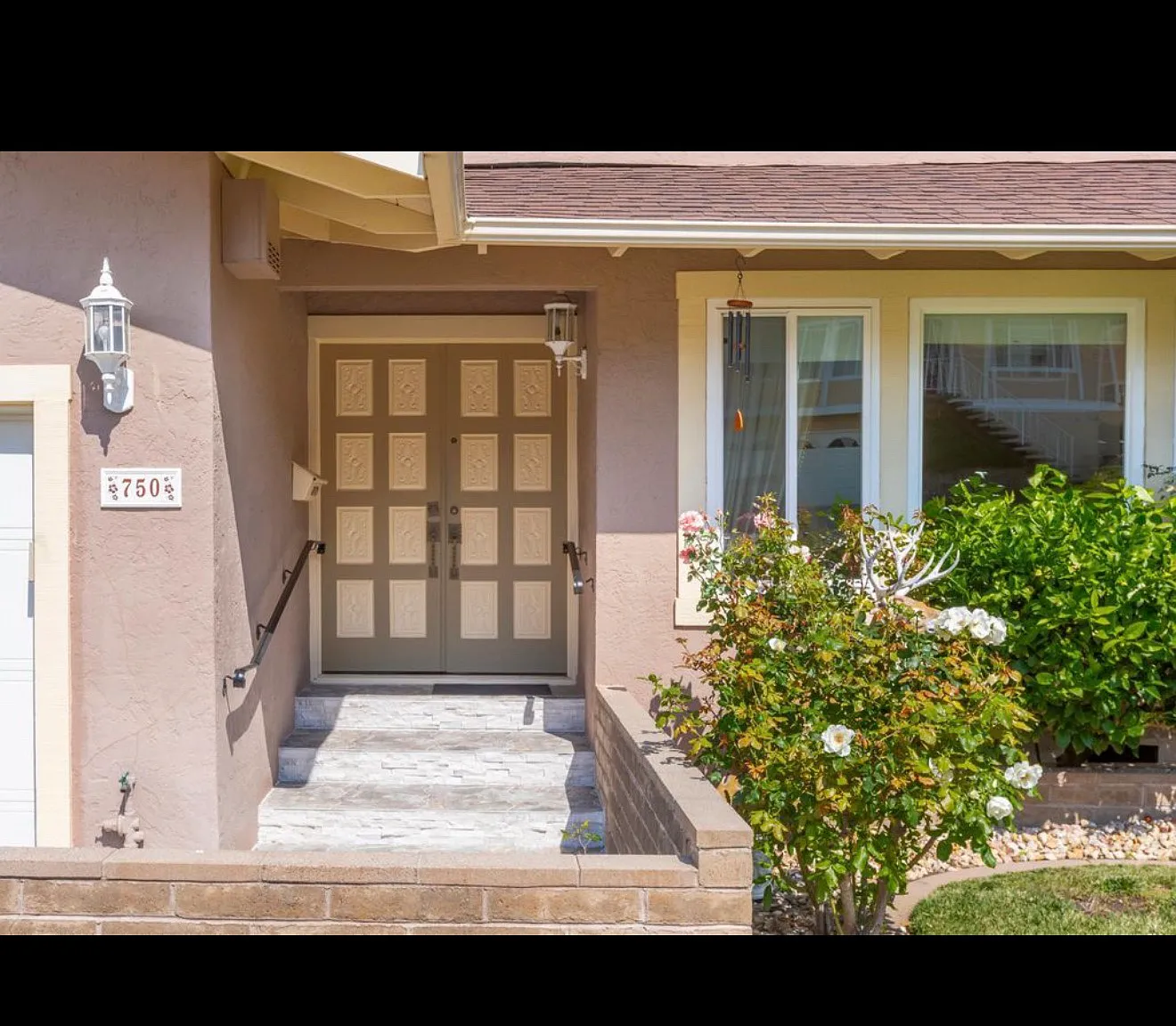4 bed, 3130 sqft, $7,500 — Photo 2