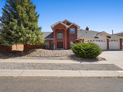 8200 Corona Ave NE, Albuquerque, NM, 87122