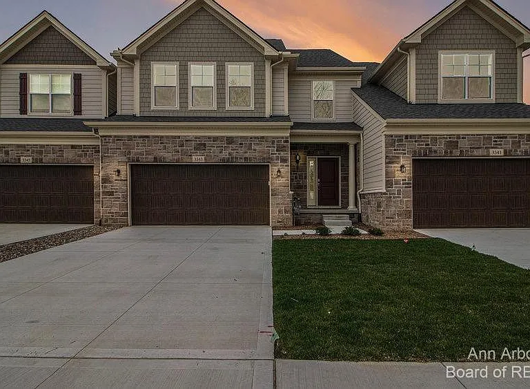 3343 Roseford Blvd — Photo 1