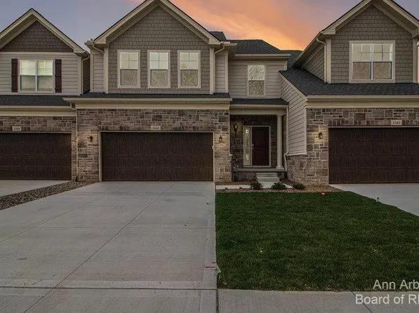 3343 Roseford Blvd, Ann Arbor, MI 48105