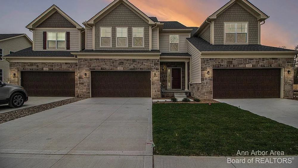 3343 Roseford Blvd photo 1